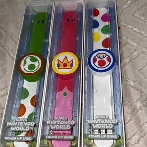 Nintendo Super Nintendo World Power-Up Bands - Green, Pink, White